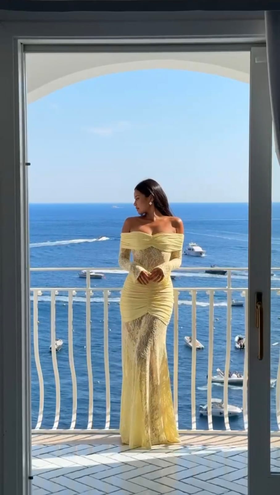 ABITO ARIKA