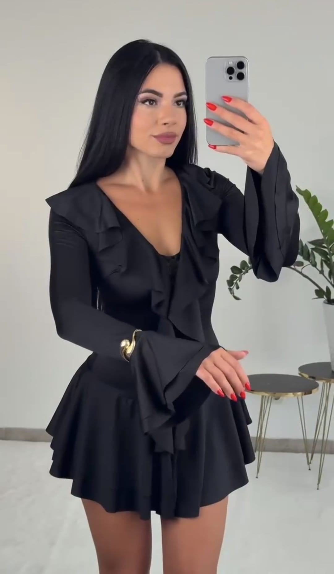 ABITO KIRA