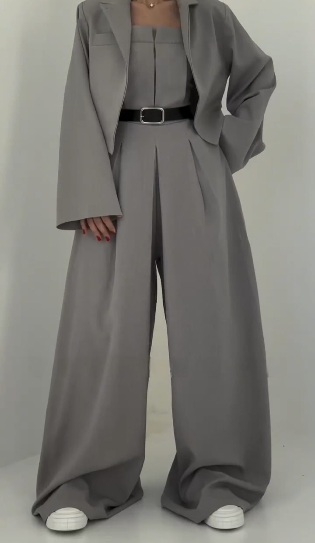 TUTA TAILLEUR